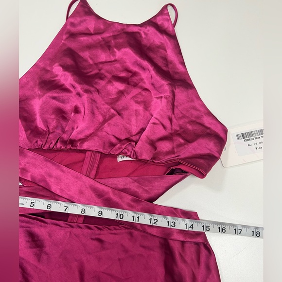 Selfie Leslie Social Butterfly Cut-Out Waist Mini Dress Wine New With Tags Large - Picture 7 of 13